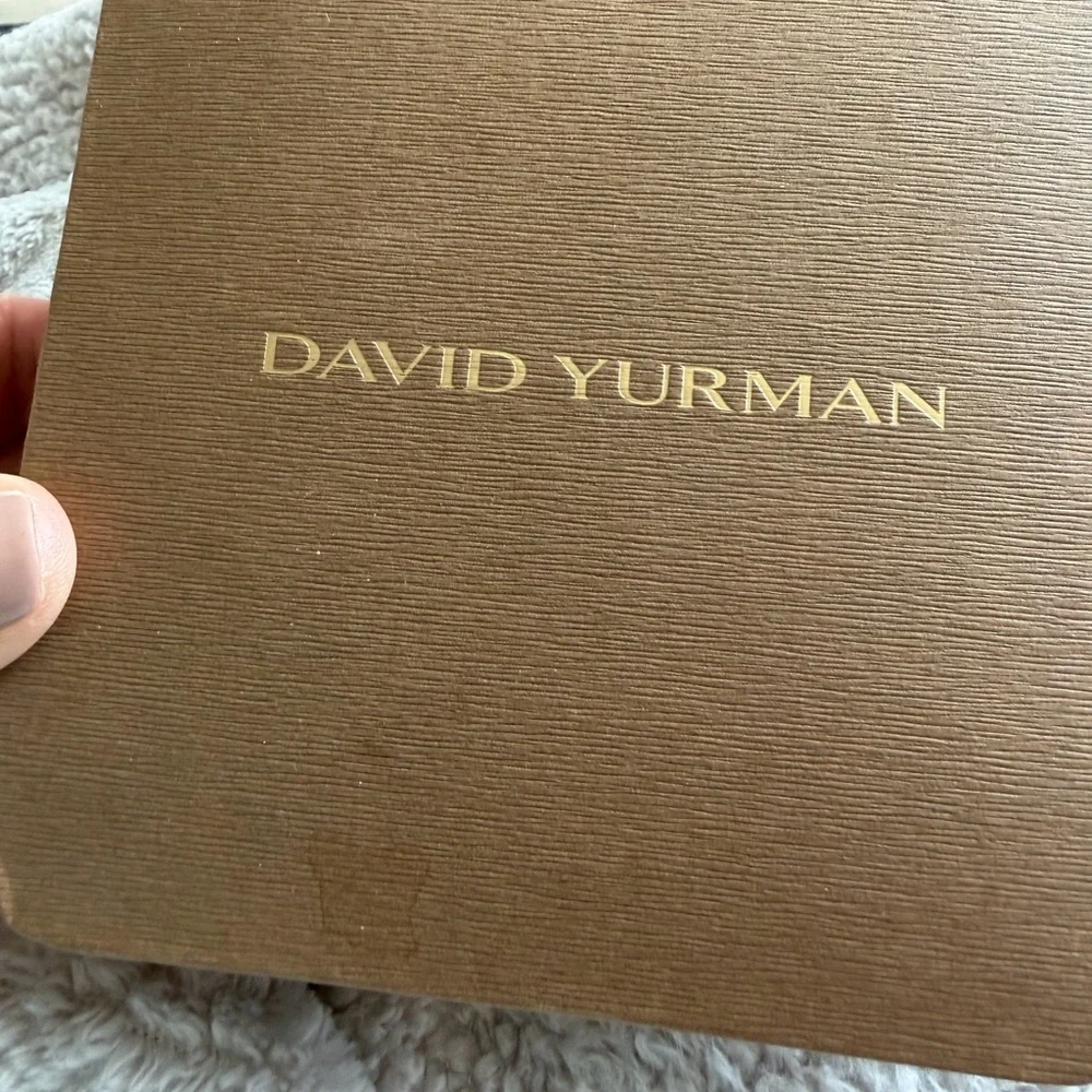 David Yurman Cable Flex Bracelet with Purple Amethyst Tips - Picture 4 of 7